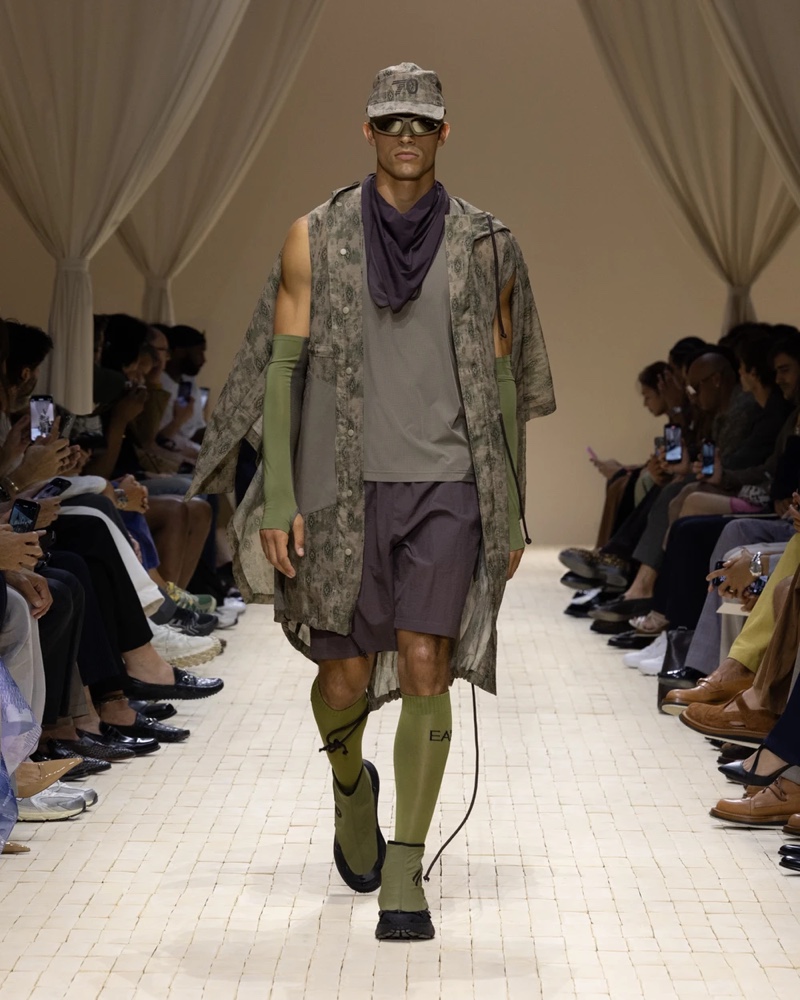 » Emporio Armani Spring 2026 Dresses the Modern Nomad Emporio Armani Spring Summer 2026 014