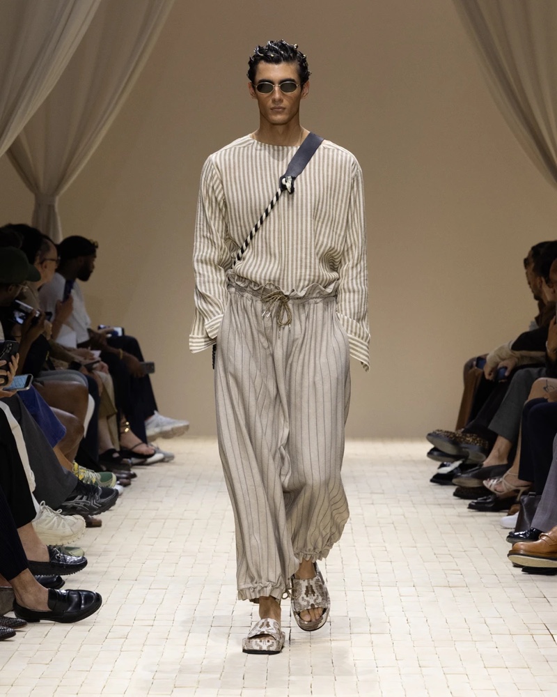 » Emporio Armani Spring 2026 Dresses the Modern Nomad Emporio Armani Spring Summer 2026 055