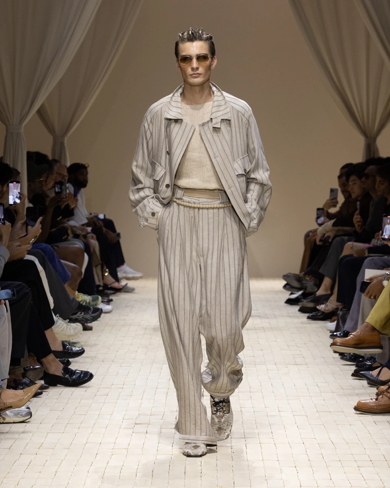 » Emporio Armani Spring 2026 Dresses the Modern Nomad Emporio Armani Spring Summer 2026 056