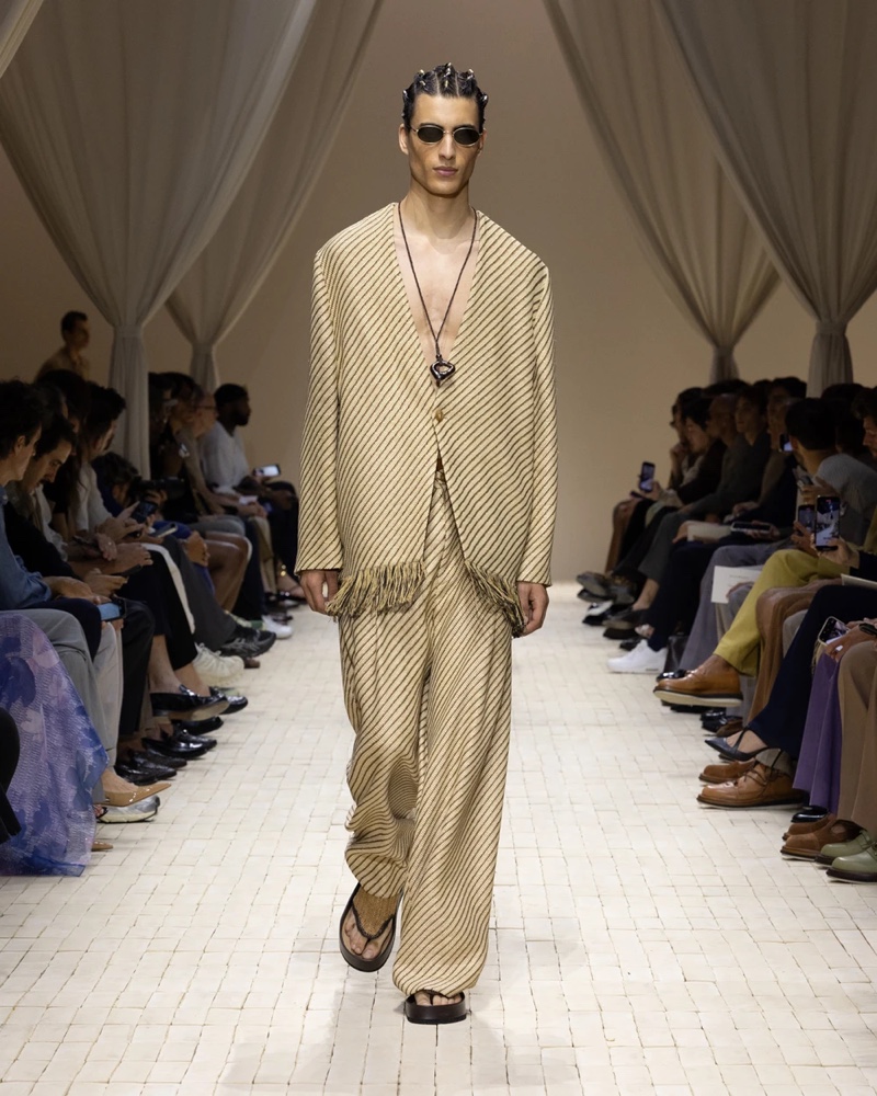 » Emporio Armani Spring 2026 Dresses the Modern Nomad Emporio Armani Spring Summer 2026 064