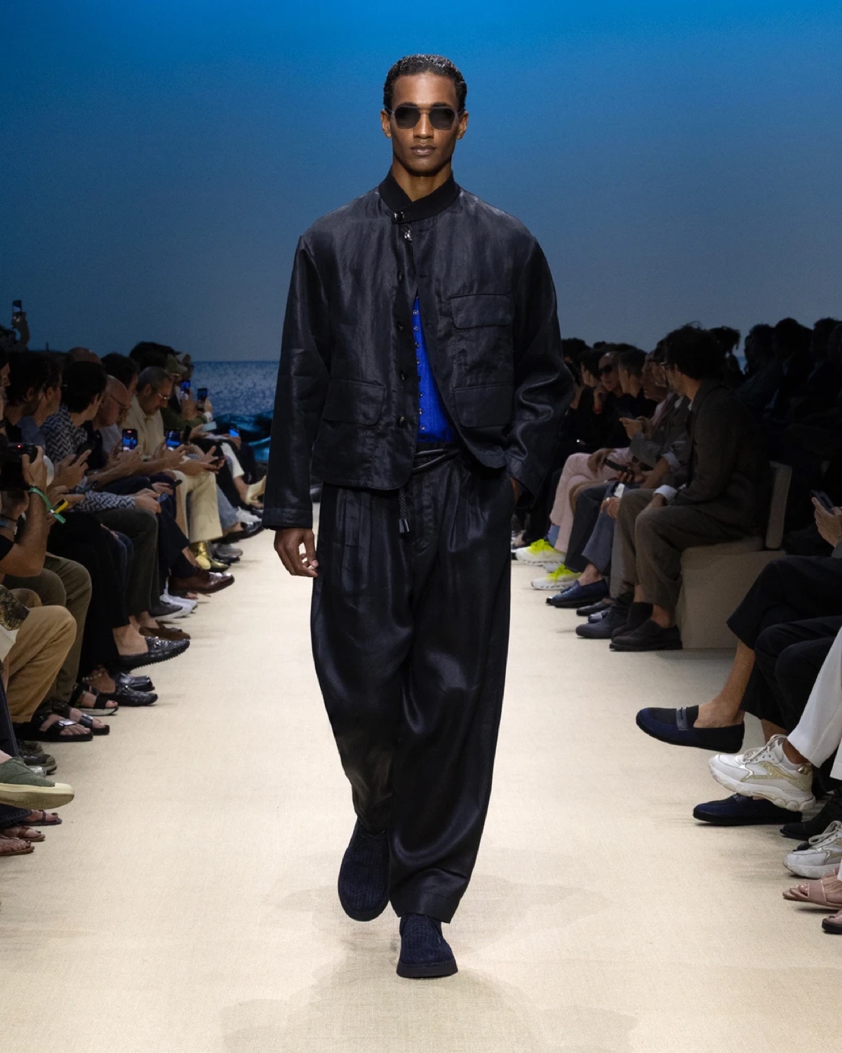» Giorgio Armani Spring 2026 Layers the Familiar & Faraway Giorgio Armani Spring Summer 2026 009