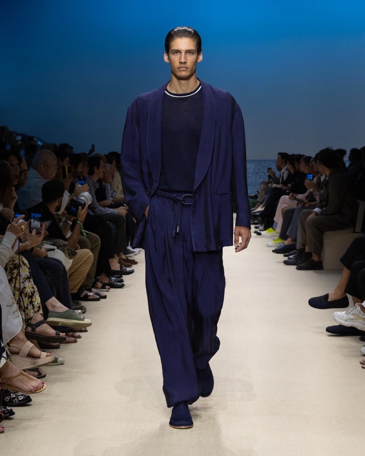 » Giorgio Armani Spring 2026 Layers the Familiar & Faraway Giorgio Armani Spring Summer 2026 011