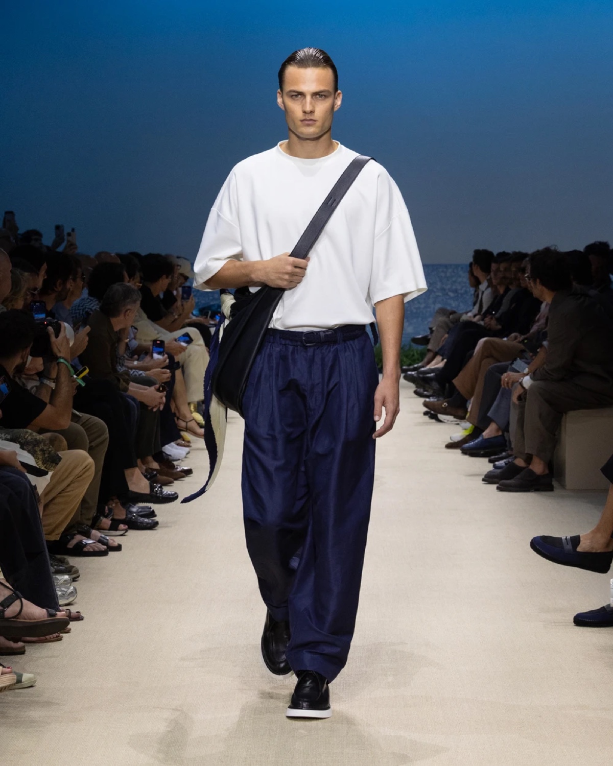 » Giorgio Armani Spring 2026 Layers the Familiar & Faraway Giorgio Armani Spring Summer 2026 022
