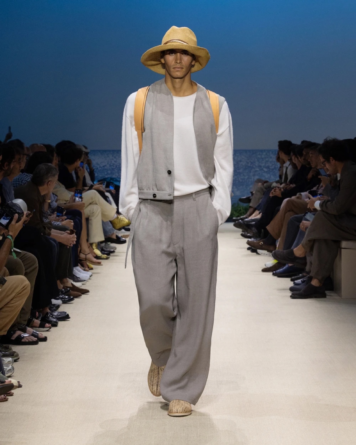 » Giorgio Armani Spring 2026 Layers the Familiar & Faraway Giorgio Armani Spring Summer 2026 025