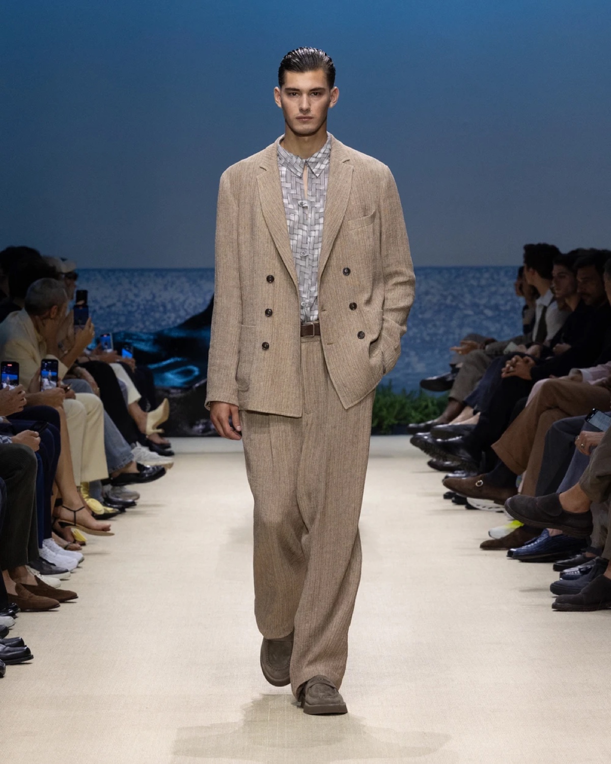 » Giorgio Armani Spring 2026 Layers the Familiar & Faraway Giorgio Armani Spring Summer 2026 026
