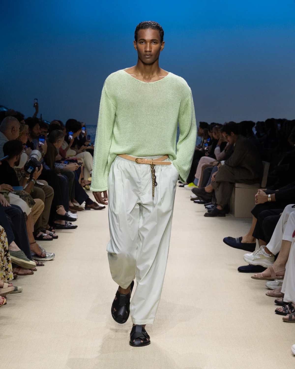 » Giorgio Armani Spring 2026 Layers the Familiar & Faraway Giorgio Armani Spring Summer 2026 059