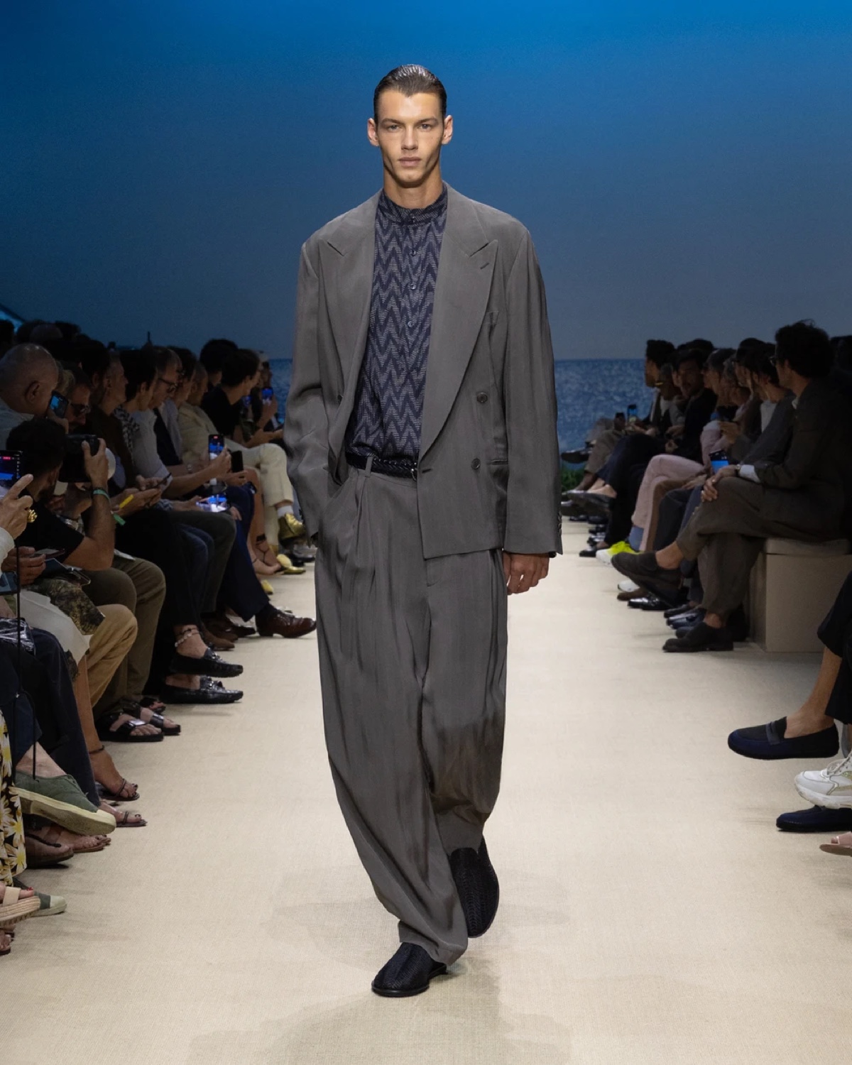 » Giorgio Armani Spring 2026 Layers the Familiar & Faraway Giorgio Armani Spring Summer 2026 067