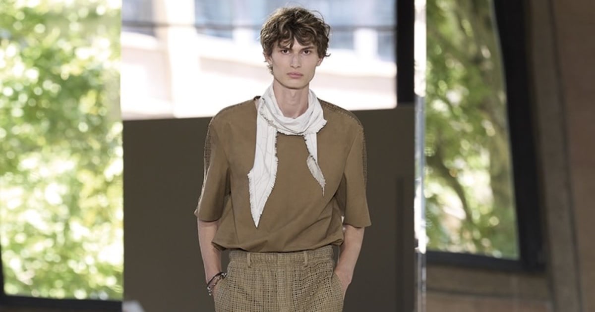 Hermès Spring 2026 Leads with Fabric & Cut – The Fashionisto