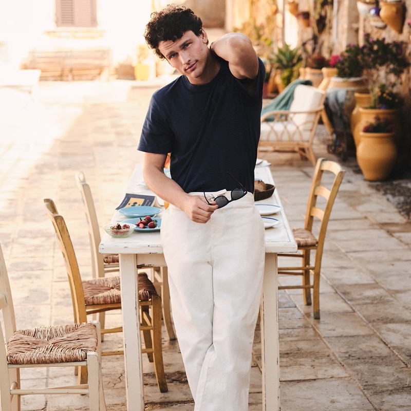 At the breakfast table, J.Crew keeps things grounded with its vintage-wash tee and cotton-linen trousers. » J.Crew Embraces a Fabric-First Take on Summer Style At the breakfast table, J.Crew keeps things grounded with its vintage-wash tee and cotton-linen trousers.