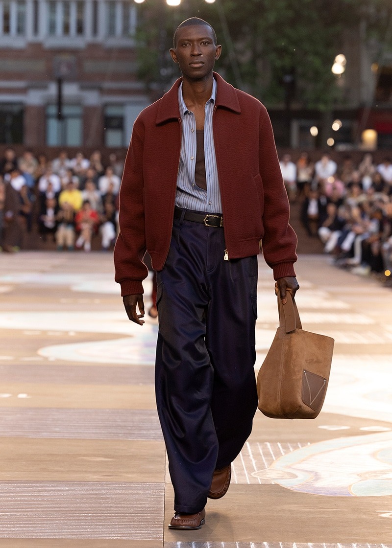 » Louis Vuitton Spring 2026 Traces a Line from India to Paris Louis Vuitton Spring Summer 2026 Collection 018