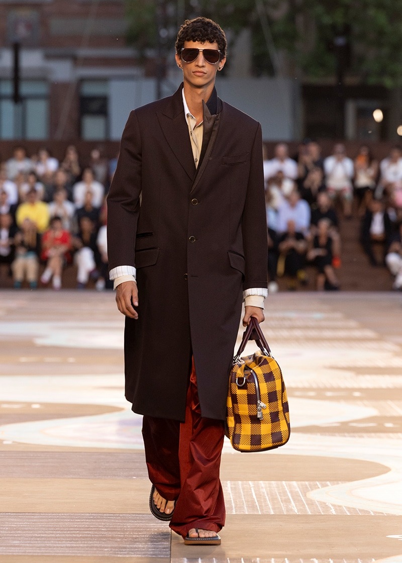 » Louis Vuitton Spring 2026 Traces a Line from India to Paris Louis Vuitton Spring Summer 2026 Collection 019