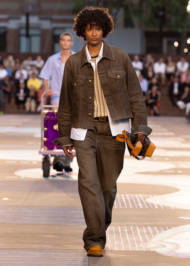 » Louis Vuitton Spring 2026 Traces a Line from India to Paris Louis Vuitton Spring Summer 2026 Collection 027