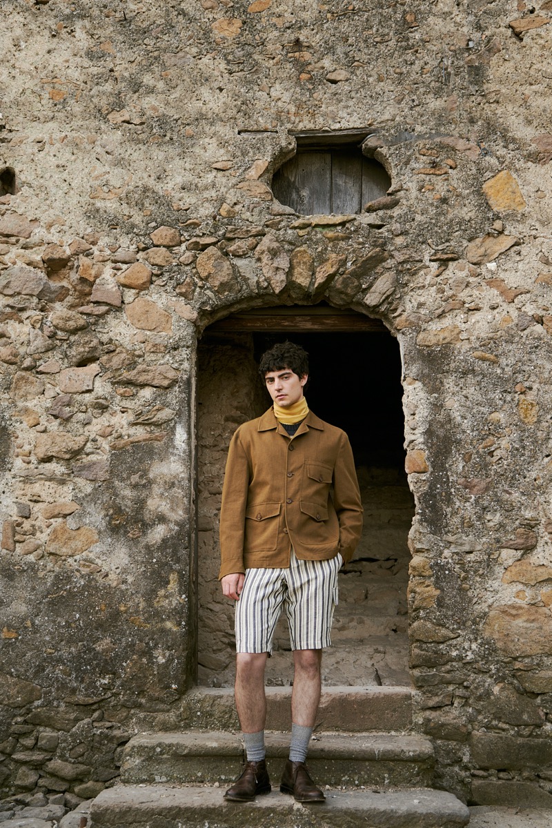 » Luca Larenza Spring 2026 Holds a Line Between Art & Place Luca Larenza Spring Summer 2026 Collection 009