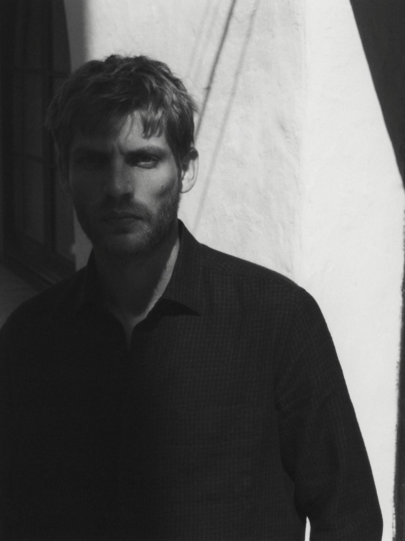 » Massimo Dutti Revisits Classics in a Summer Coastal Key Massimo Dutti 2025 Deja Vu 006