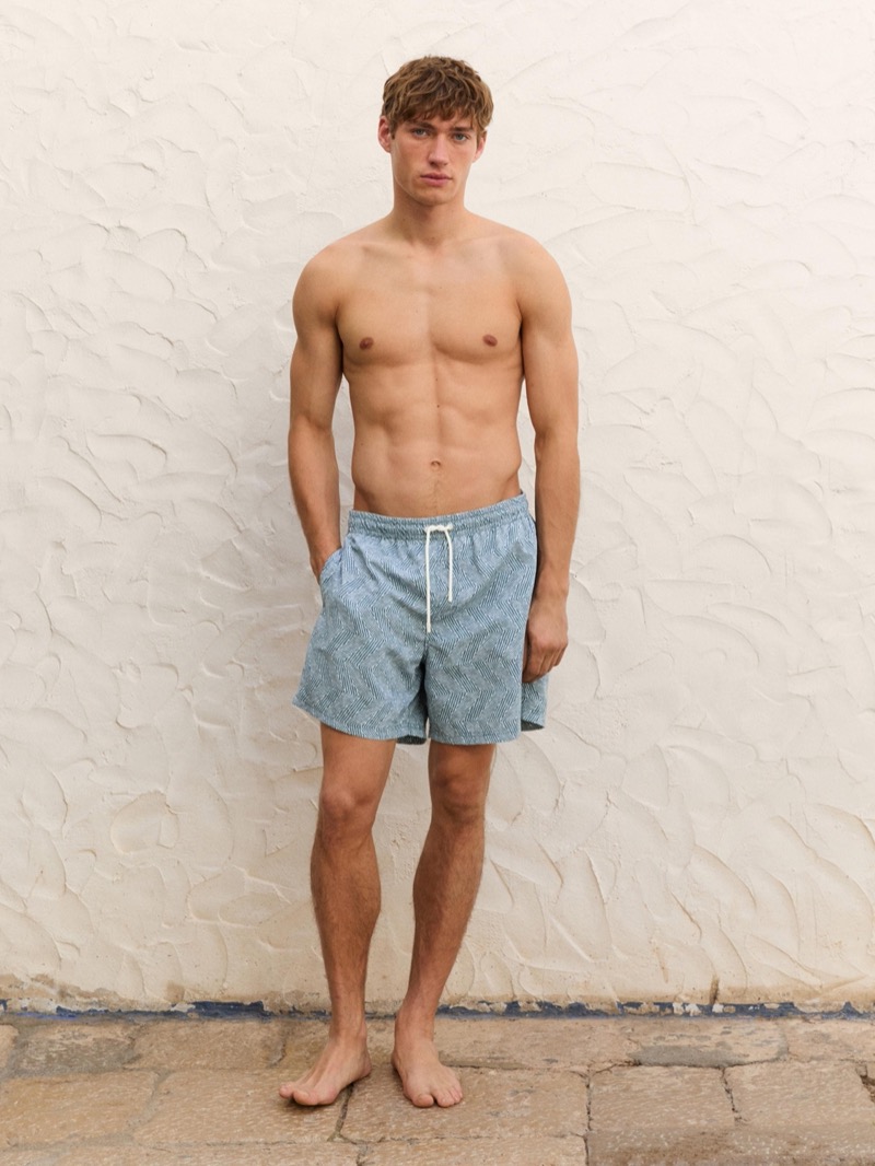 » Massimo Dutti's Summer Swimwear Offers Refined Simplicity Massimo Dutti Swimwear 005