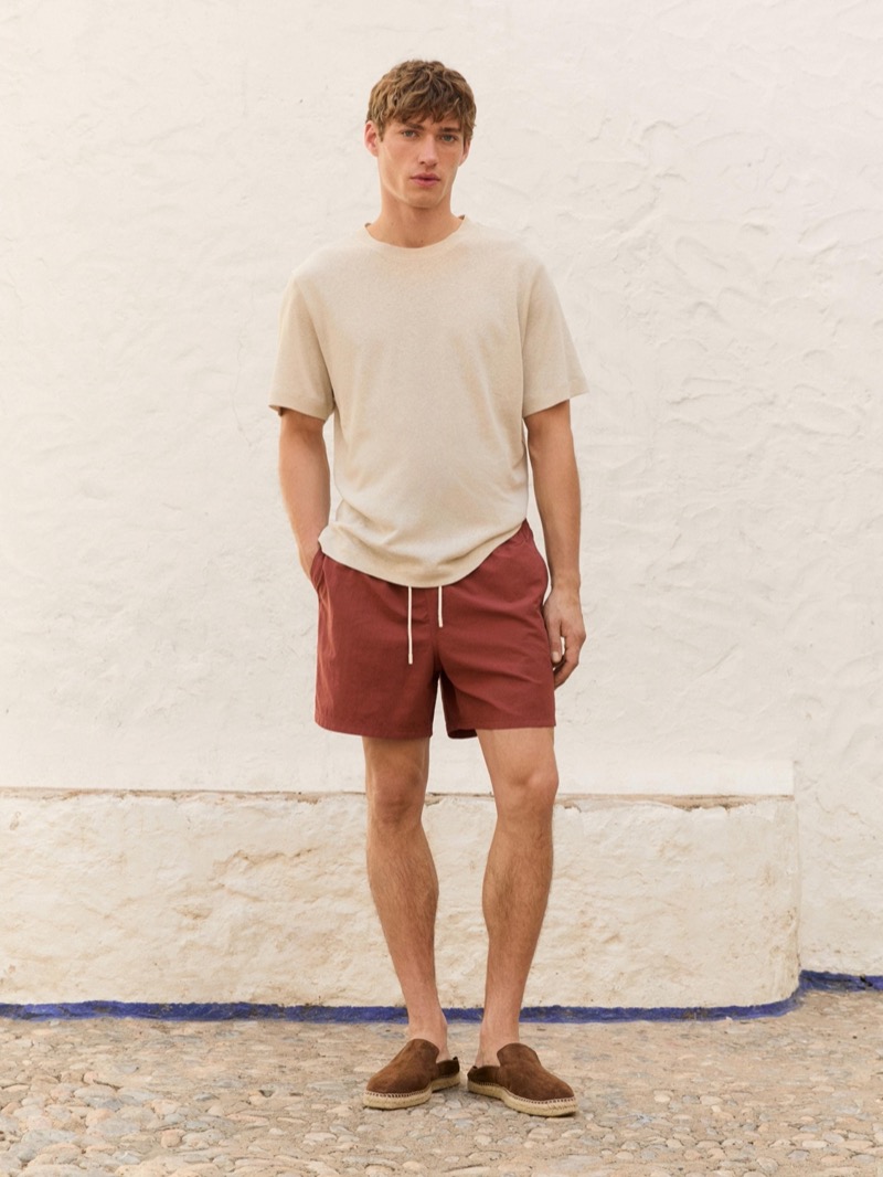 » Massimo Dutti's Summer Swimwear Offers Refined Simplicity Massimo Dutti Swimwear 010