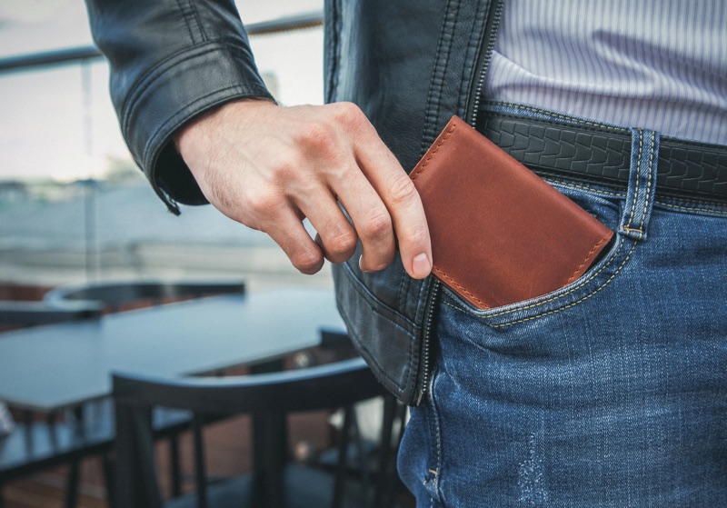 Minimalist Wallet » The Modern Man's Guide to Functional Accessories Minimalist Wallet