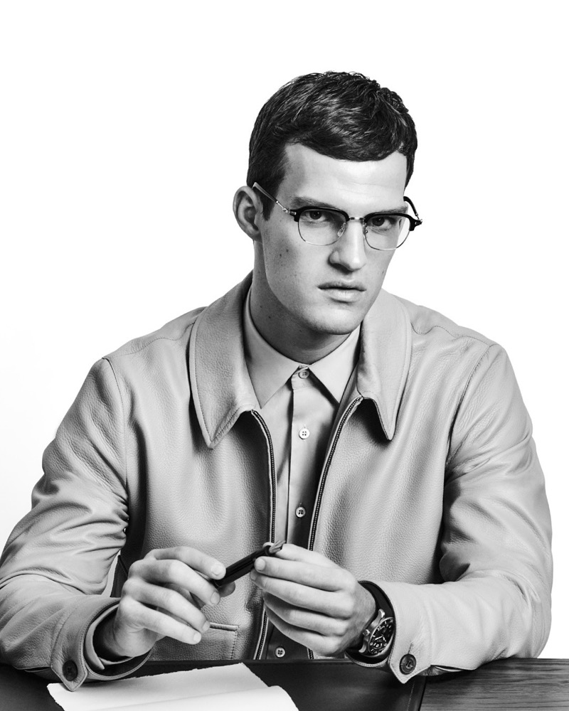 » Montblanc’s New Eyewear Cuts a Clean Silhouette Montblanc Spring Summer 2025 Eyewear Campaign 006