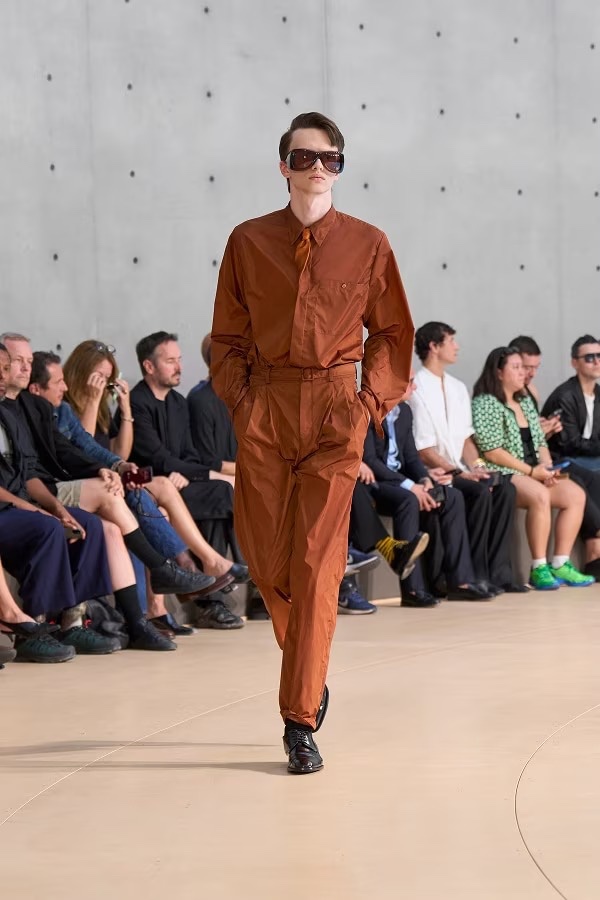 » Saint Laurent Spring 2026 Moves Between City & Coast Saint Laurent Spring Summer 2026 031