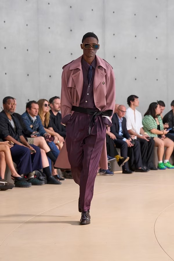 » Saint Laurent Spring 2026 Moves Between City & Coast Saint Laurent Spring Summer 2026 038