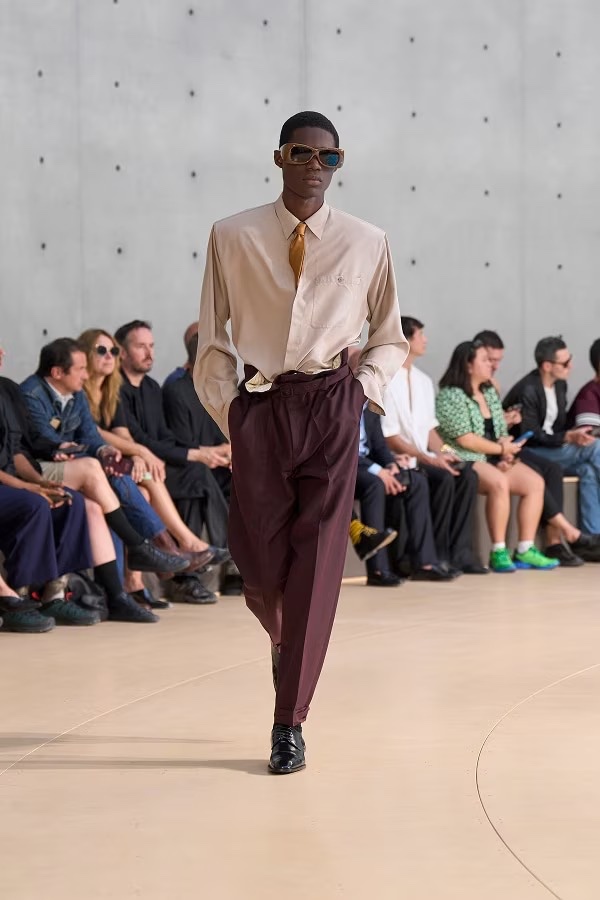 » Saint Laurent Spring 2026 Moves Between City & Coast Saint Laurent Spring Summer 2026 039