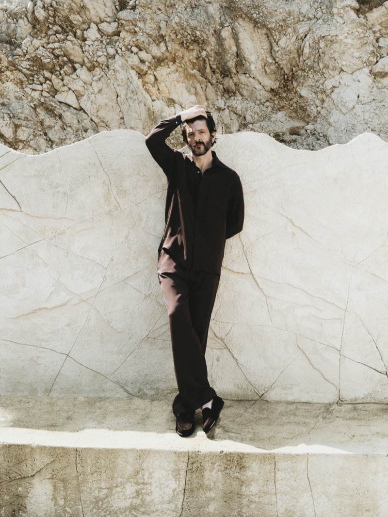 » Saman Amel Delivers Sleek Modern Staples for Mytheresa Saman Amel x Mytheresa 002
