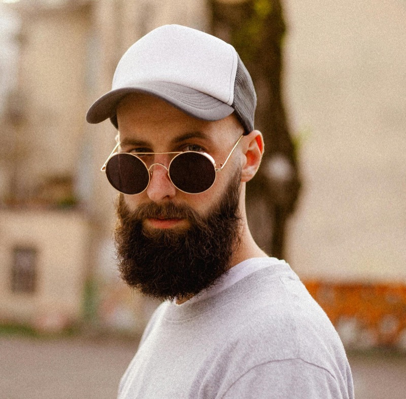 UV protection isn't consistent with price tag when it comes to men's sunglasses. » Why Affordable Sunglasses Win: From Drops to Trend Swaps UV protection isn't consistent with price tag when it comes to men's sunglasses.