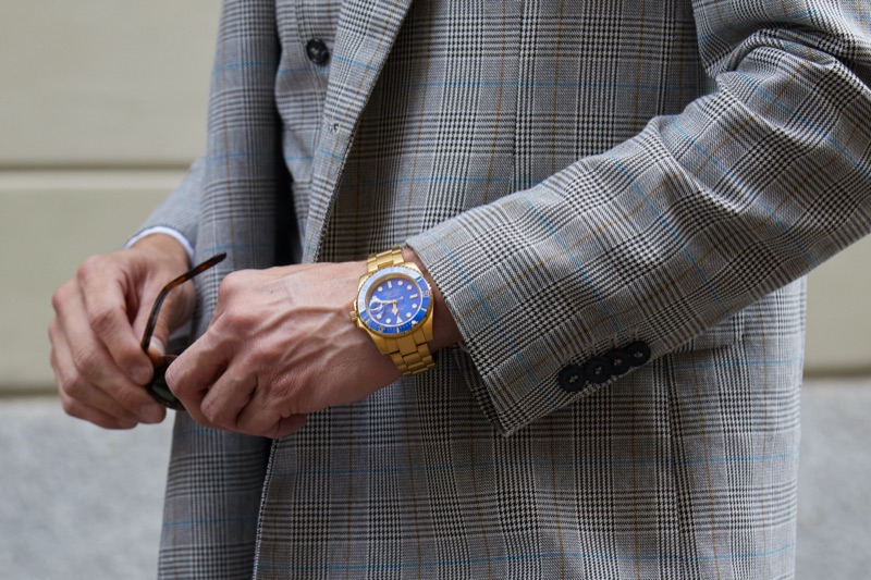 Versatile Watch » The Modern Man's Guide to Functional Accessories Versatile Watch