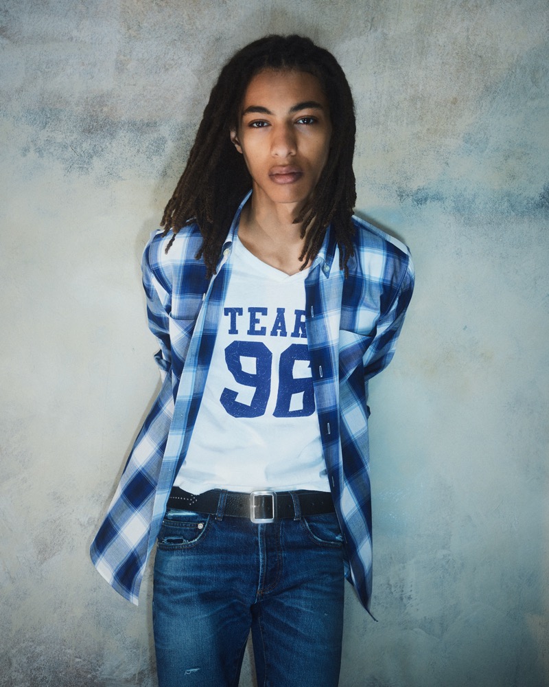 Malik Derdak channels a relaxed attitude in an outfit from The Festival Collection. » Bobby Gillespie Joins Kate Moss for Zara Festival Campaign Malik Derdak channels a relaxed attitude in an outfit from The Festival Collection.