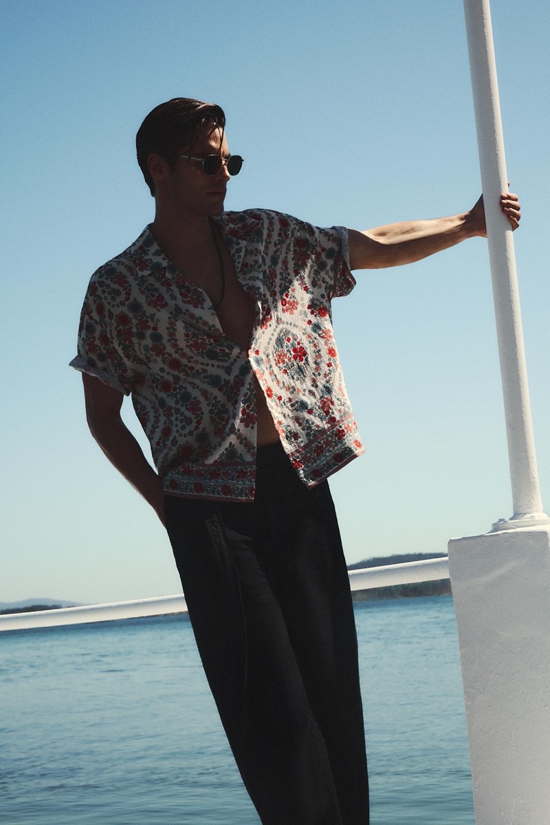 Kilian Zeugin wears an open-collar shirt from Zara's summer lineup. » Zara Captures a Summer Mood with Vacation-Ready Shirts Kilian Zeugin wears an open-collar shirt from Zara's summer lineup.