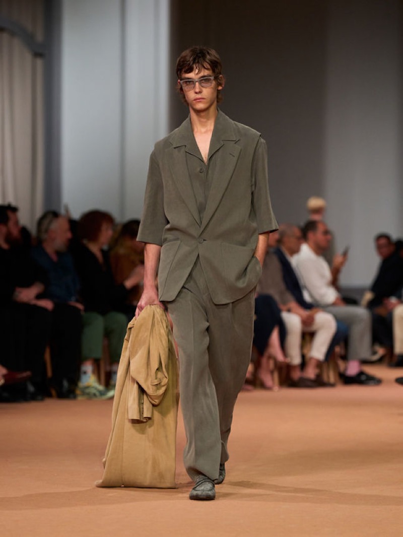 » Zegna Summer 2026 Sets a Slower Pace for Tailored Dressing Zegna Summer 2026 Collection 012