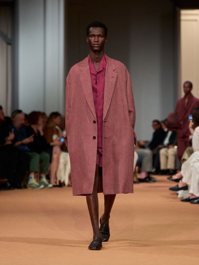 » Zegna Summer 2026 Sets a Slower Pace for Tailored Dressing Zegna Summer 2026 Collection 057