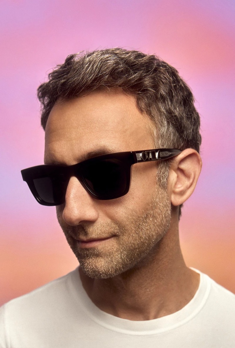 Alex Israel joins creative forces with Oliver Peoples to support Steadfast LA. » Alex Israel Reimagines Oliver Peoples Frames for LA Recovery Alex Israel joins creative forces with Oliver Peoples to support Steadfast LA.