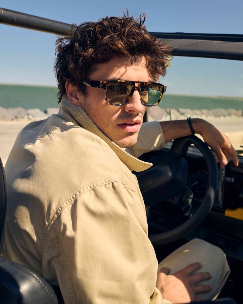 Francesco Ruggiero fronts Banana Republic's summer getaway to Montauk. 