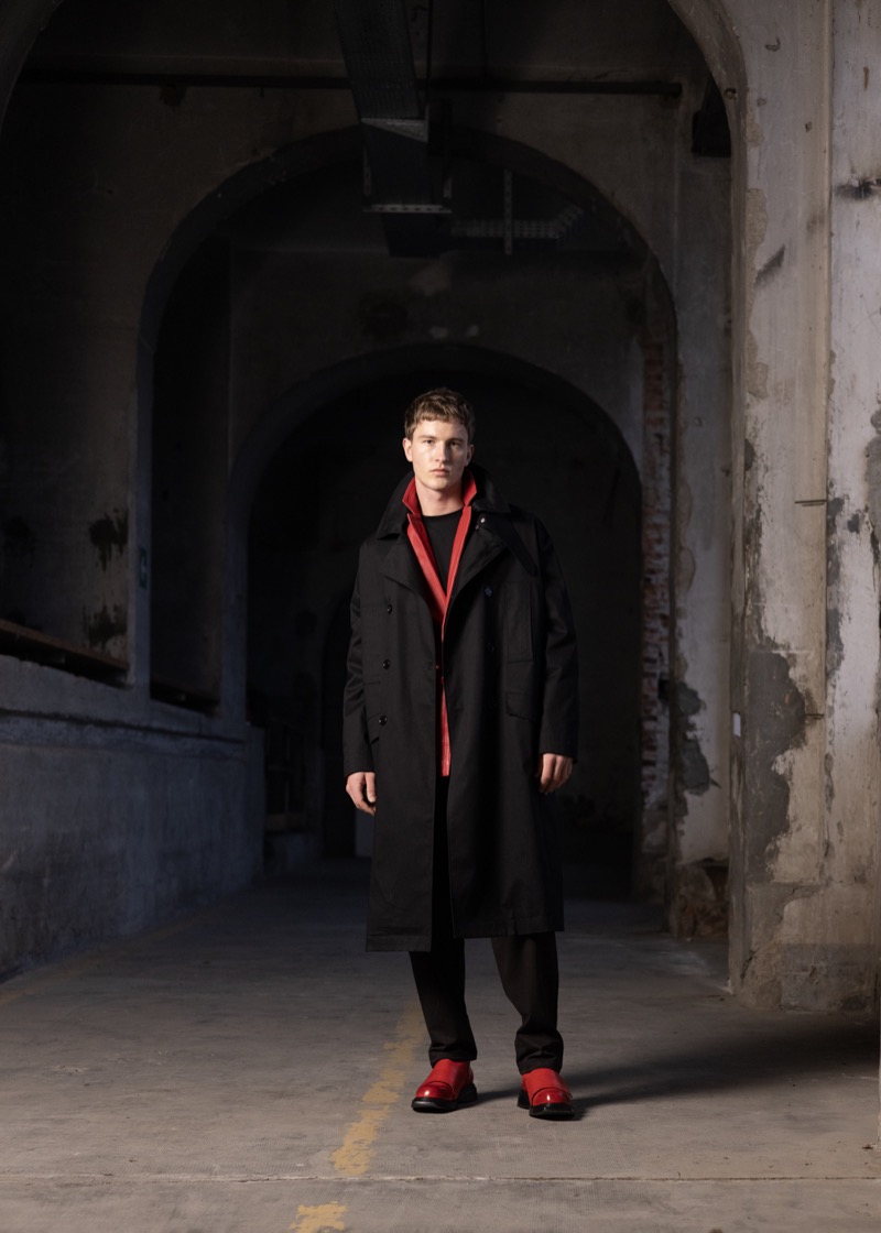 » Bikkembergs Fall 2025 Frames Utility, Texture & Grip Bikkembergs Fall Winter 2025 021