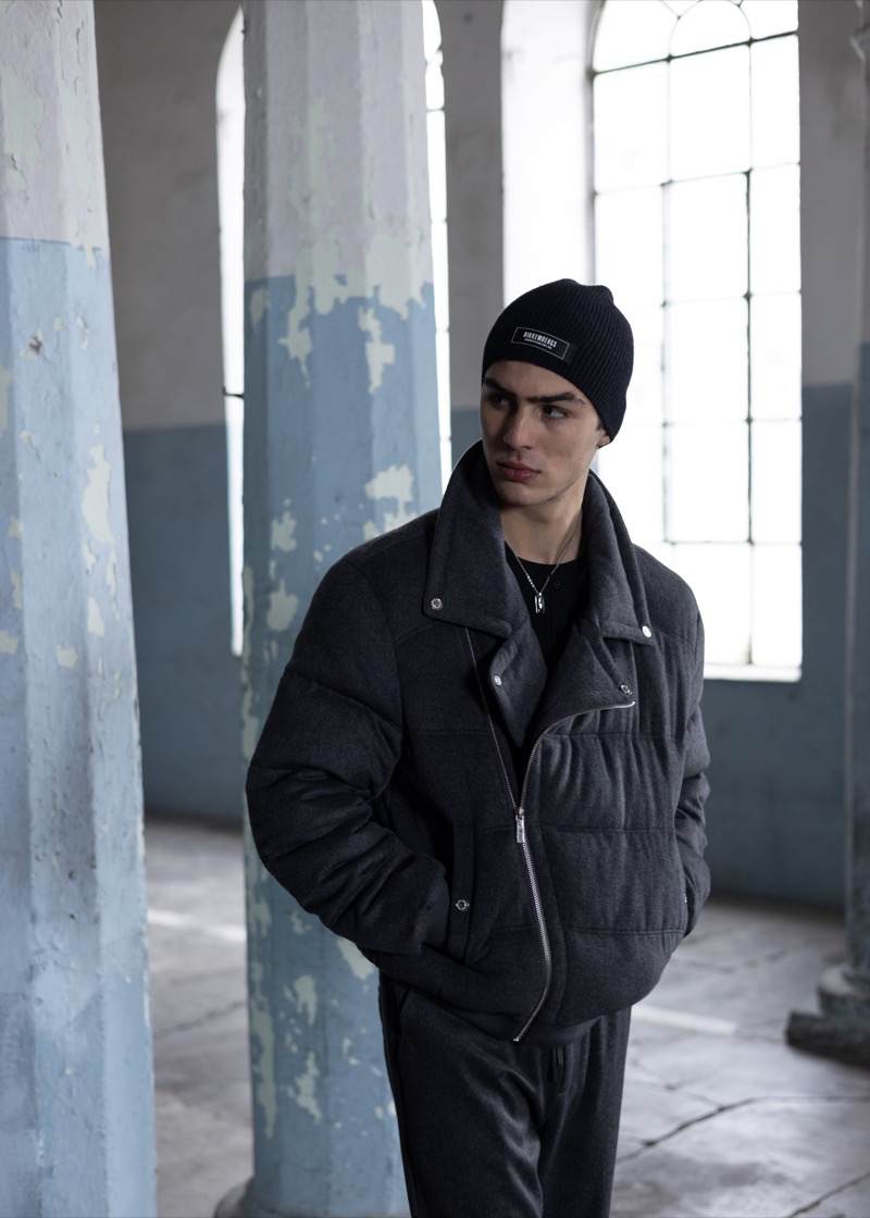 » Bikkembergs Fall 2025 Frames Utility, Texture & Grip Bikkembergs Fall Winter 2025 028