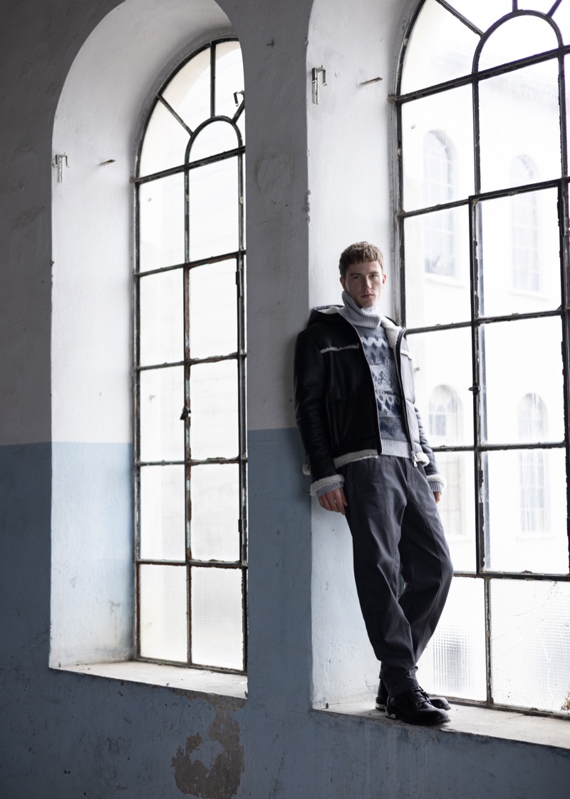 » Bikkembergs Fall 2025 Frames Utility, Texture & Grip Bikkembergs Fall Winter 2025 030