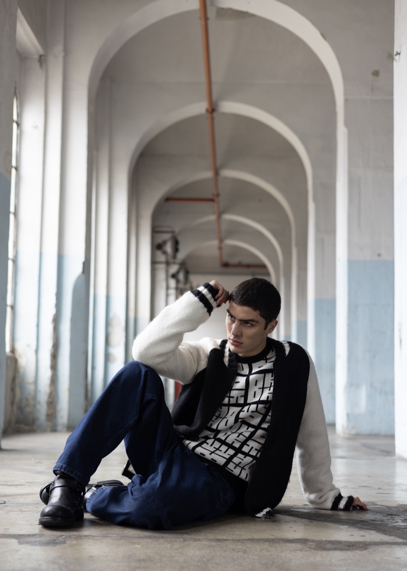 » Bikkembergs Fall 2025 Frames Utility, Texture & Grip Bikkembergs Fall Winter 2025 035