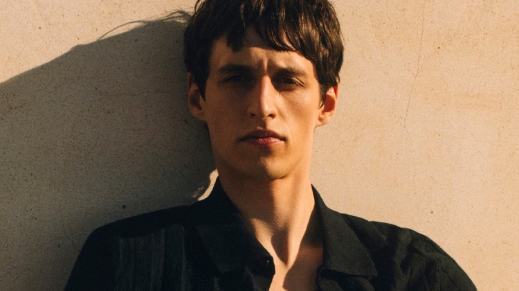 COS Enters High Summer with Looser, Cooler Proportions