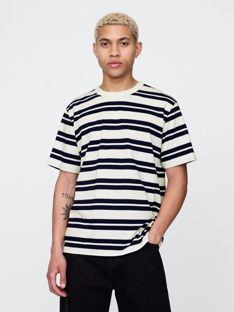 Gap striped T-shirt men » Why You’ll Always Come Back to the Striped T-shirt Gap striped T-shirt men