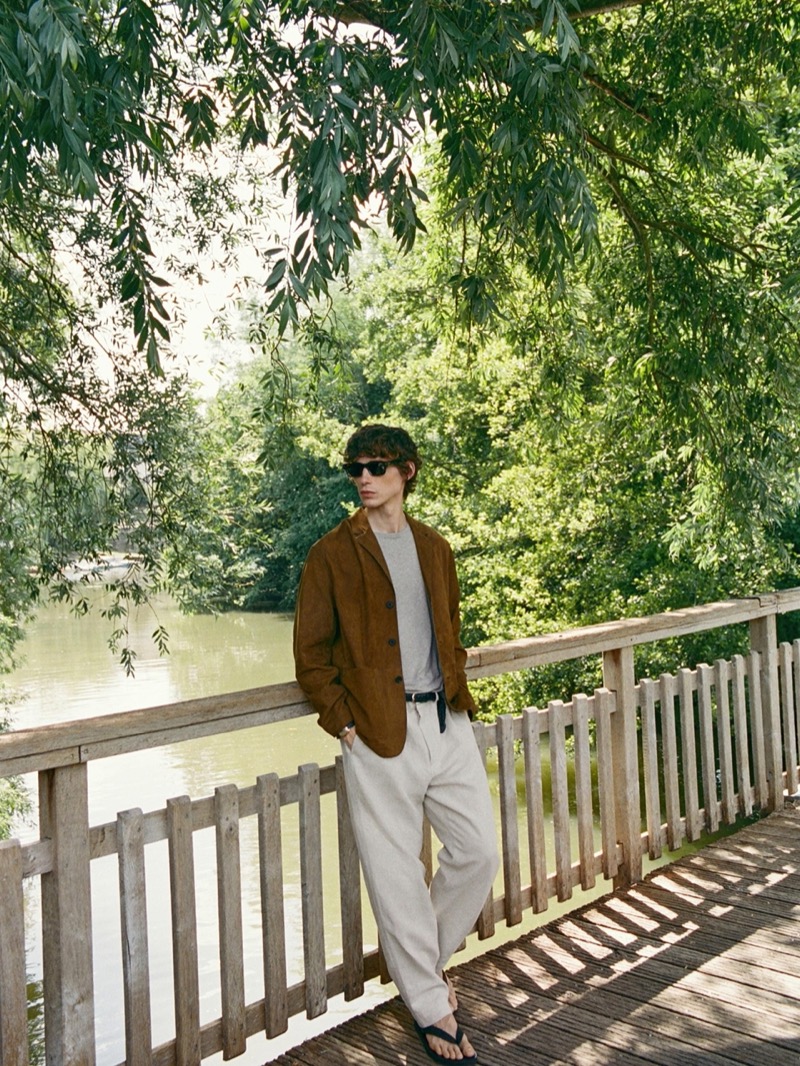» Massimo Dutti Captures Present-Tense Style in L’Isle-Adam Massimo Dutti Men 014