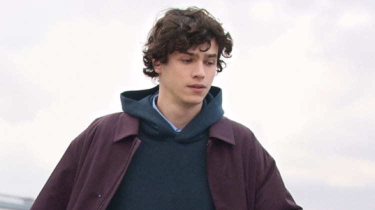 UNIQLO : C Cuts a Roomier Silhouette for Fall 2025