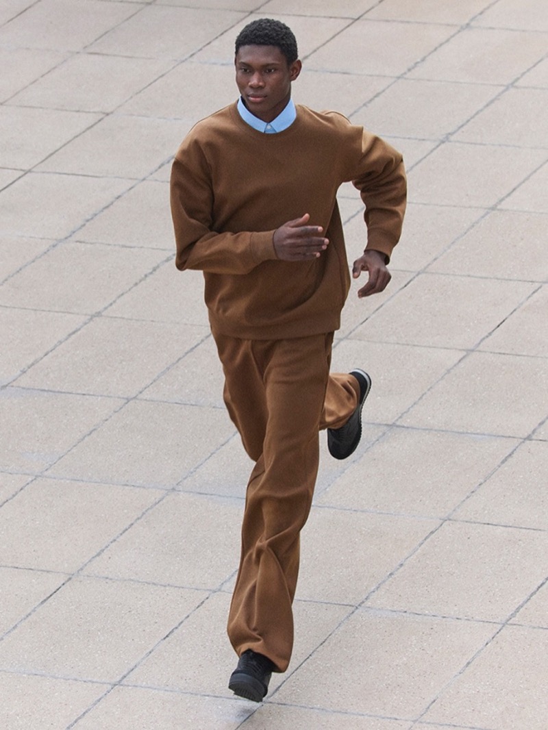 » UNIQLO : C Cuts a Roomier Silhouette for Fall 2025 UNIQLO C Fall Winter 2025 Collection 001