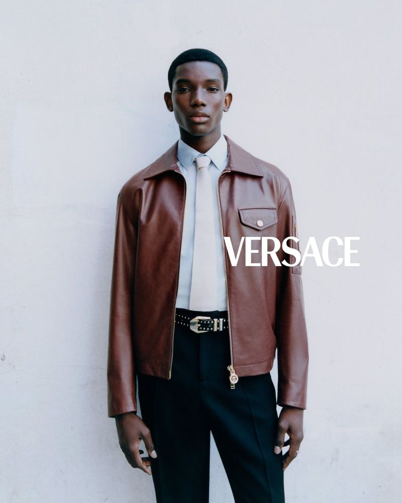 Ibra Niakate models a leather blouson jacket from Versace's fall 2025 collection. » Versace Fall 2025 Reasserts Its Codes Through Restraint Ibra Niakate models a leather blouson jacket from Versace's fall 2025 collection.