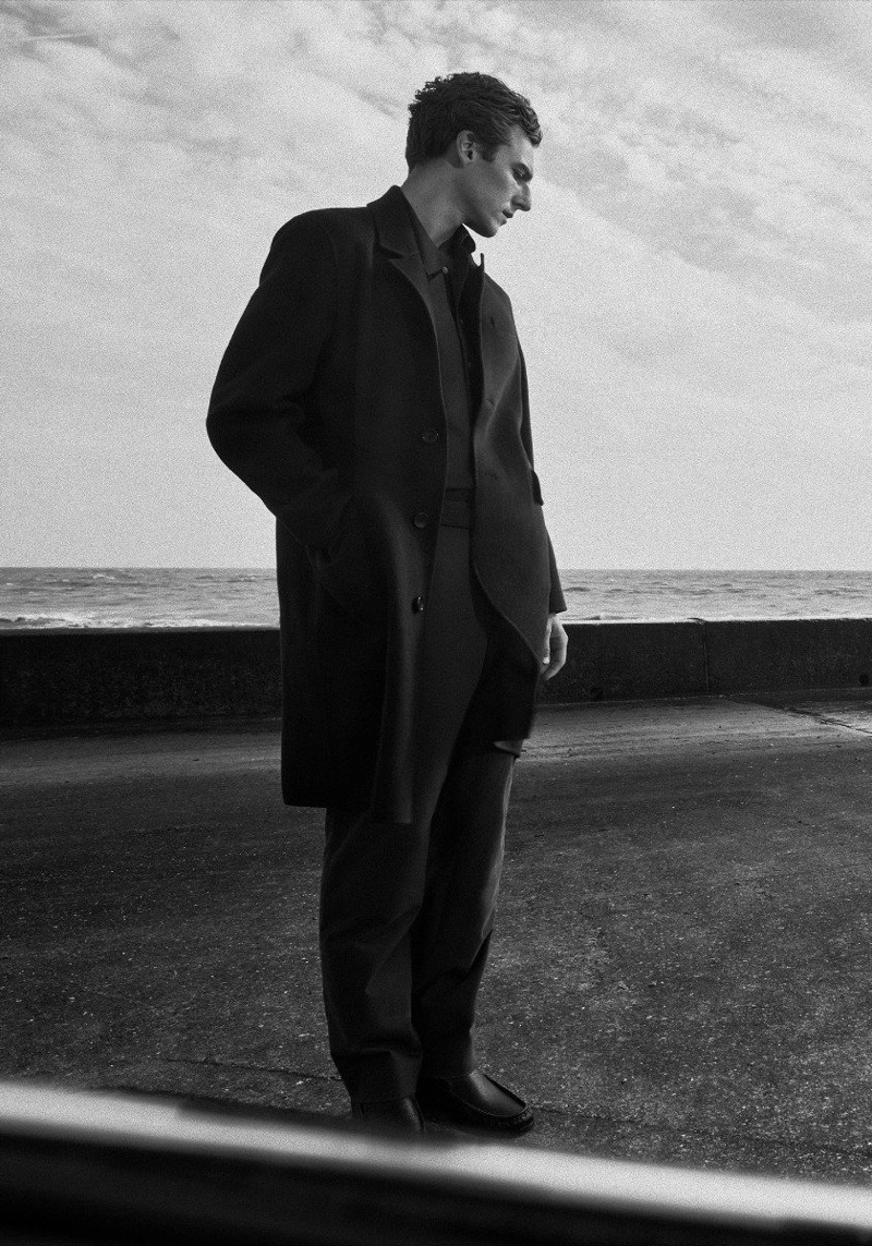 Vince fall 2025 campaign 010