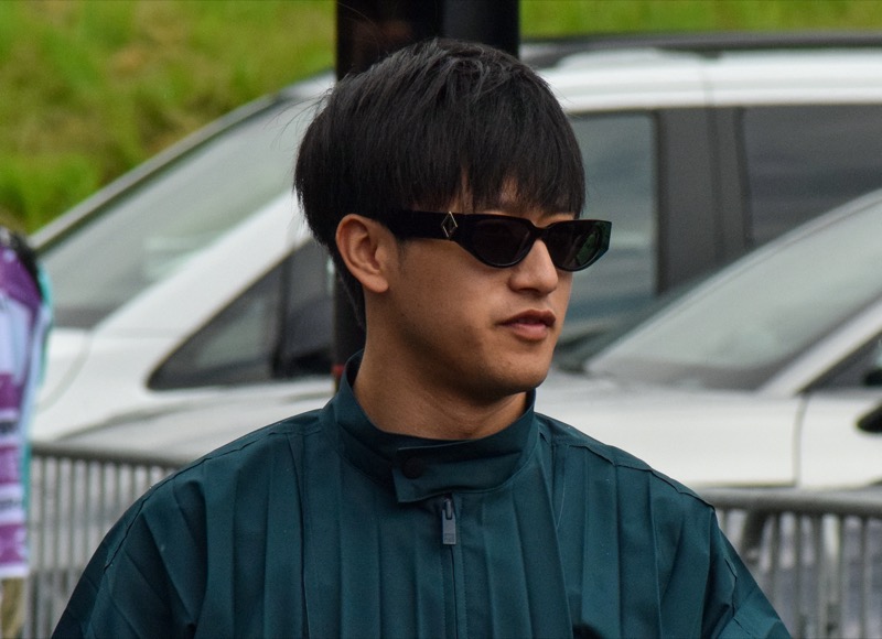 Zhou Guanyu sunglasses