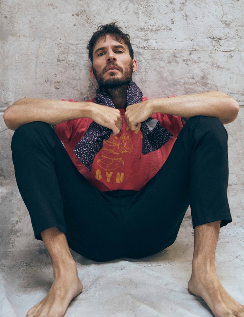 Sam claflin 2025 flaunt 004