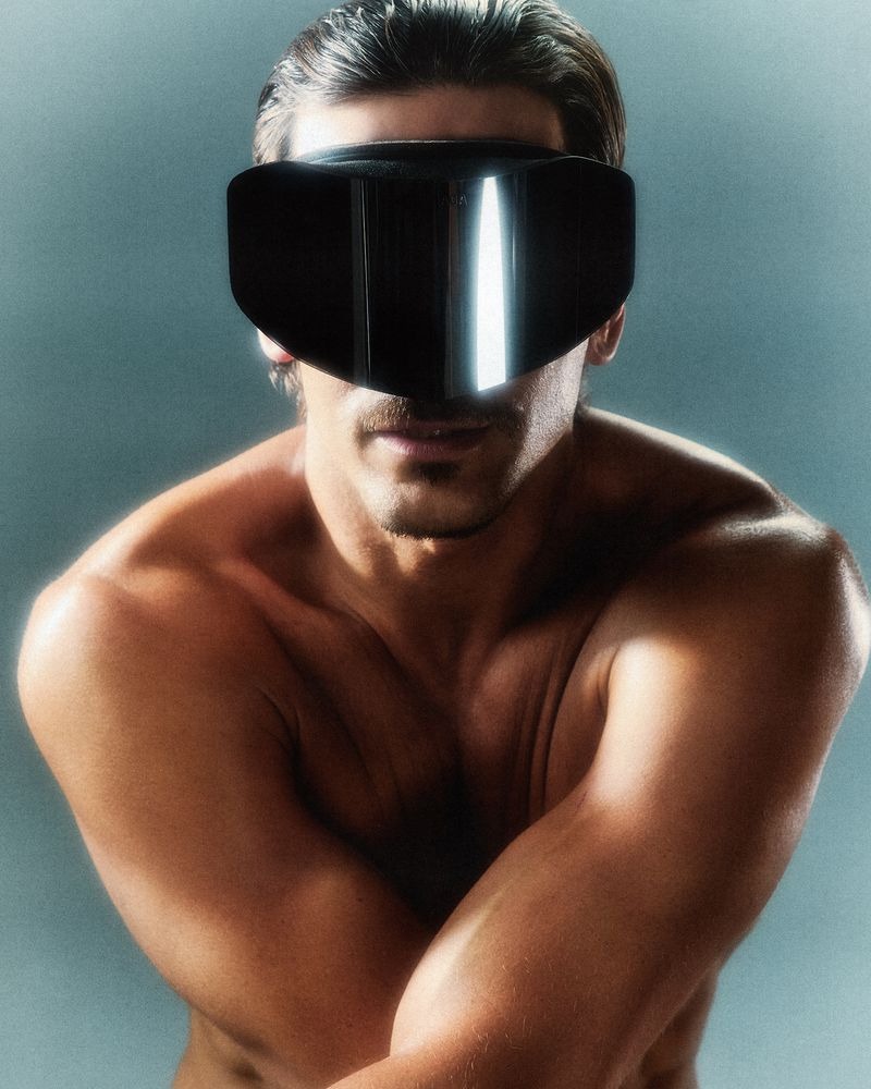 Jarrod scott 2025 tetu magazine balenciaga