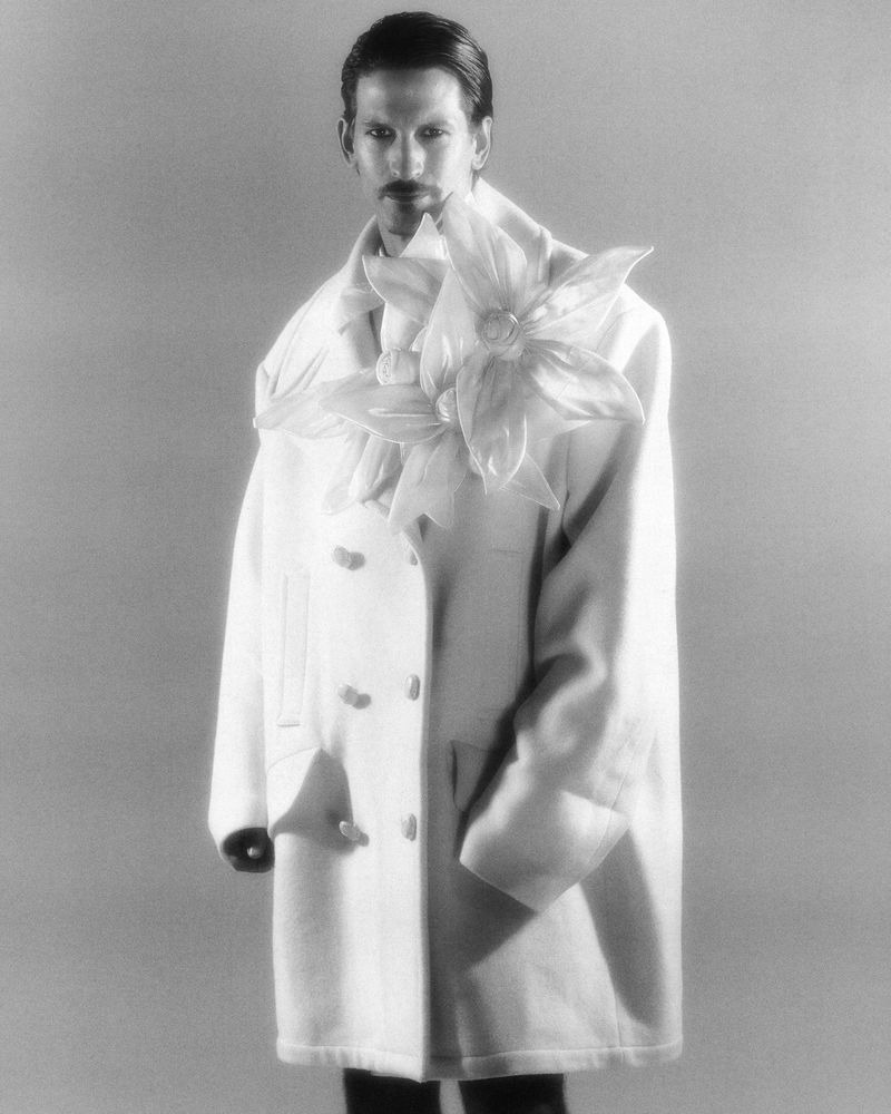 Jarrod scott 2025 tetu magazine mm6 maison margiela coat