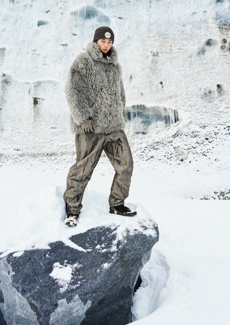 Giorgio Armani Neve Fall Winter 2025